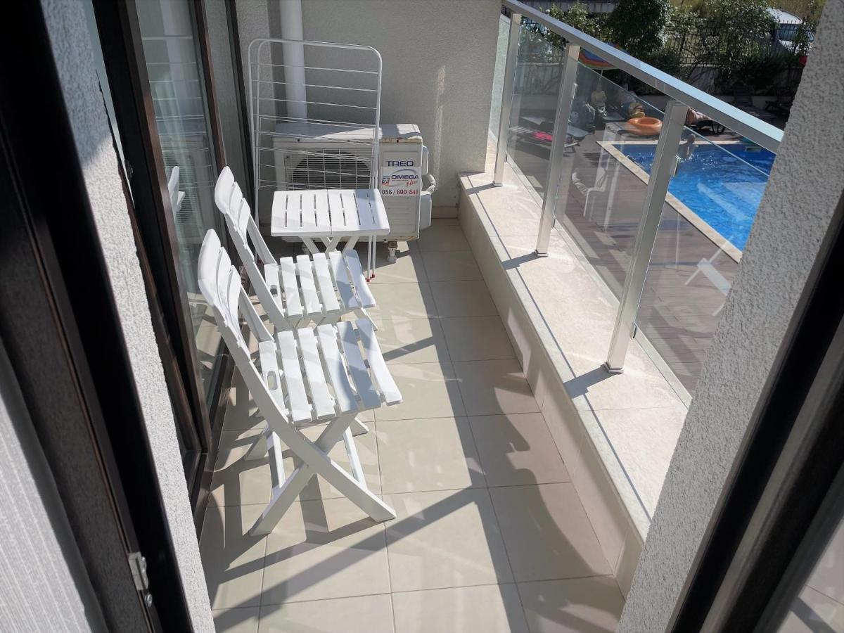 Apartments Stamopolu Lux With Pool View Primorsko Bagian luar foto