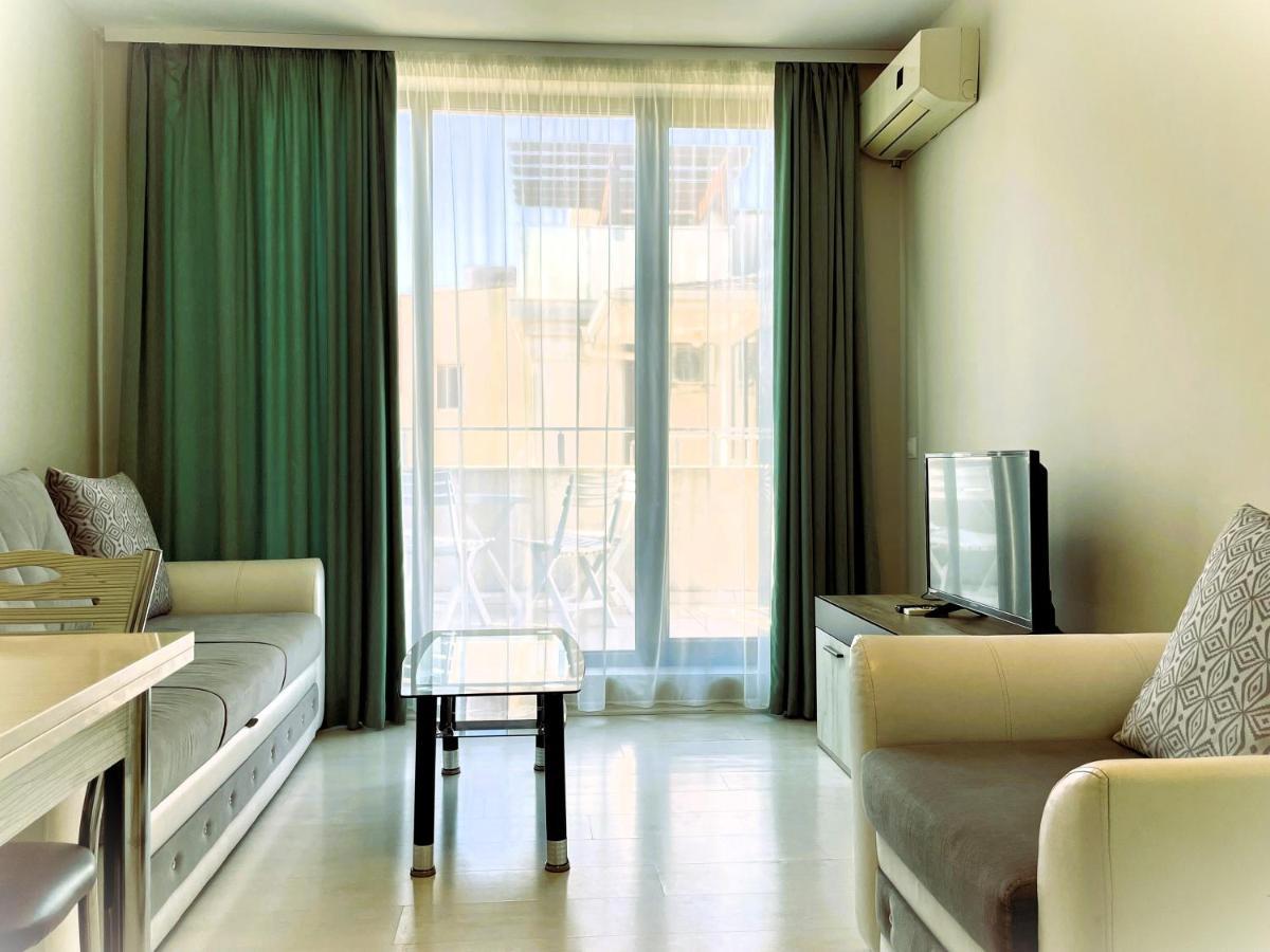 Apartments Stamopolu Lux With Pool View Primorsko Bagian luar foto